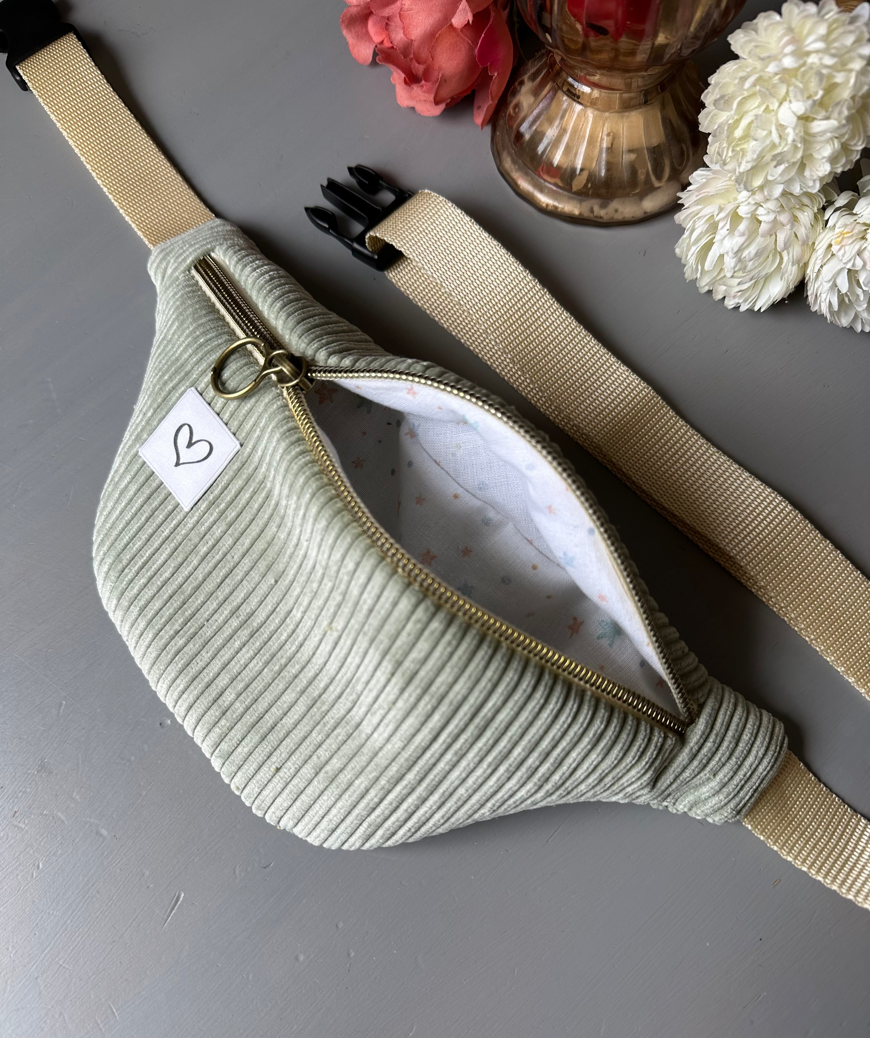 Personalisierte Kinderbauchtasche/ Minibauchtasche Mint