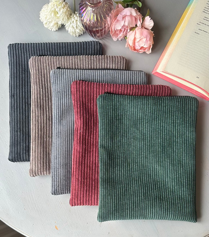 Buchhülle / Bücherschutz Cord