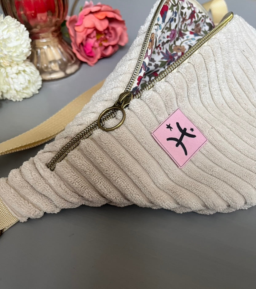 Bauchtasche Cord Creme