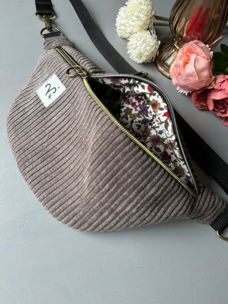 Personalisierte Bauchtasche Sternzeichen - Taupe Cord